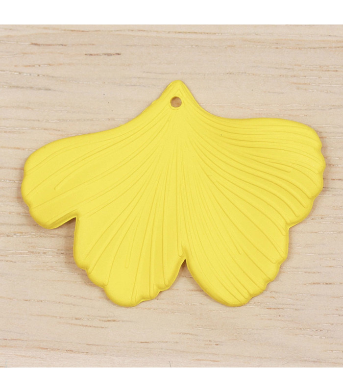 Pendentif Feuille Gingko en acrylique mat jaune