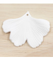 Pendentif Feuille de Gingko en Acrylique - 45x30mm - Blanc Effet Mat