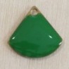 Sequin Émaillé triangle arrondi Vert - 12x12mm