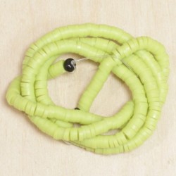 Perles Heishi 4mm de diamètre en pâte polymère - Au fil - Vert Jaune
