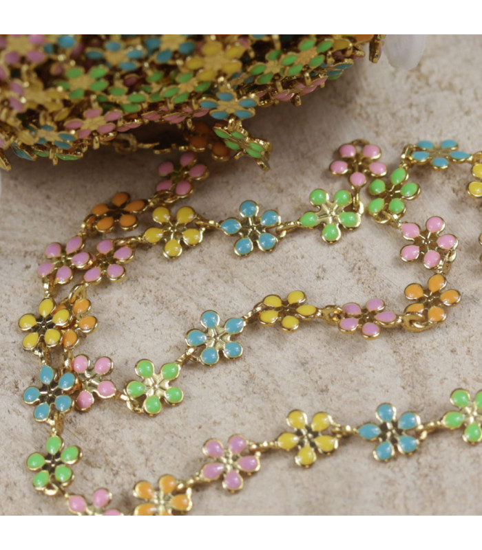 Chaîne avec Fleurs en émail multicolore pastel plaqué Or 18k